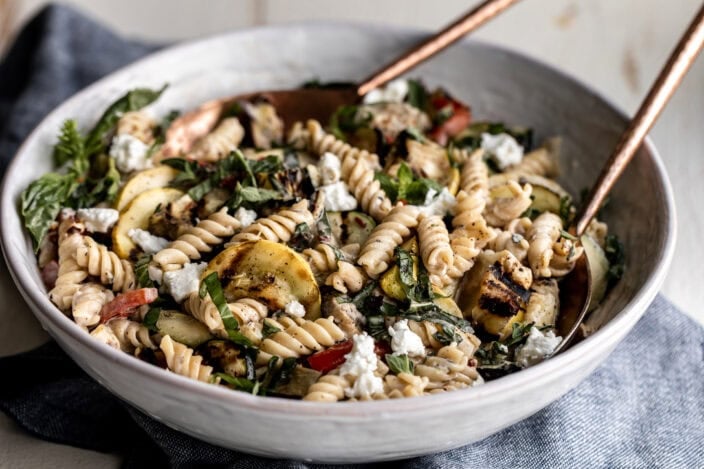 grilled vegetable pasta salad with rotini.