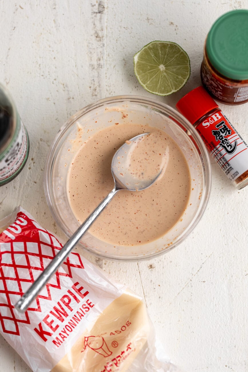how to make spicy mayo sauce.