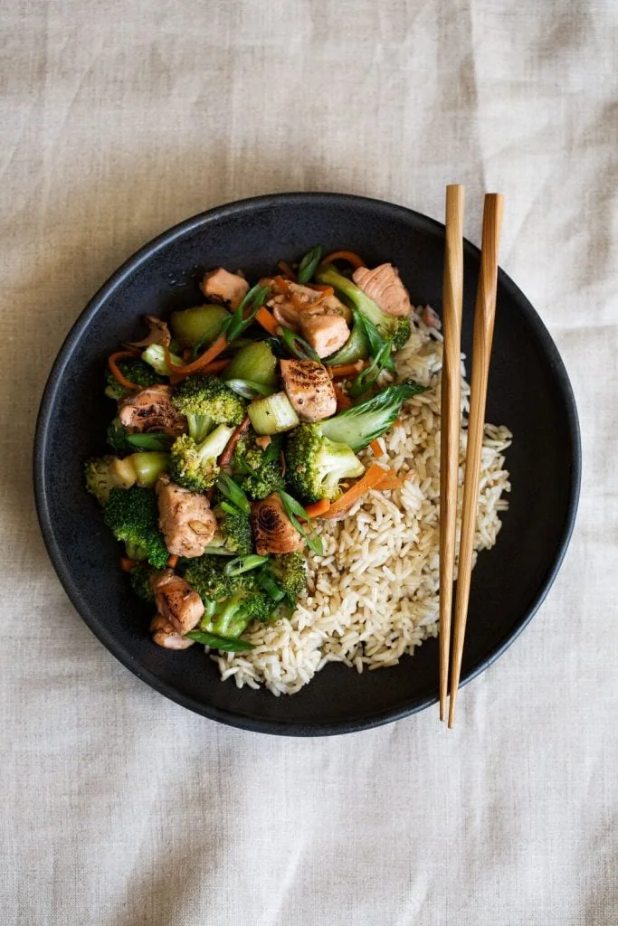 quick salmon stir fry