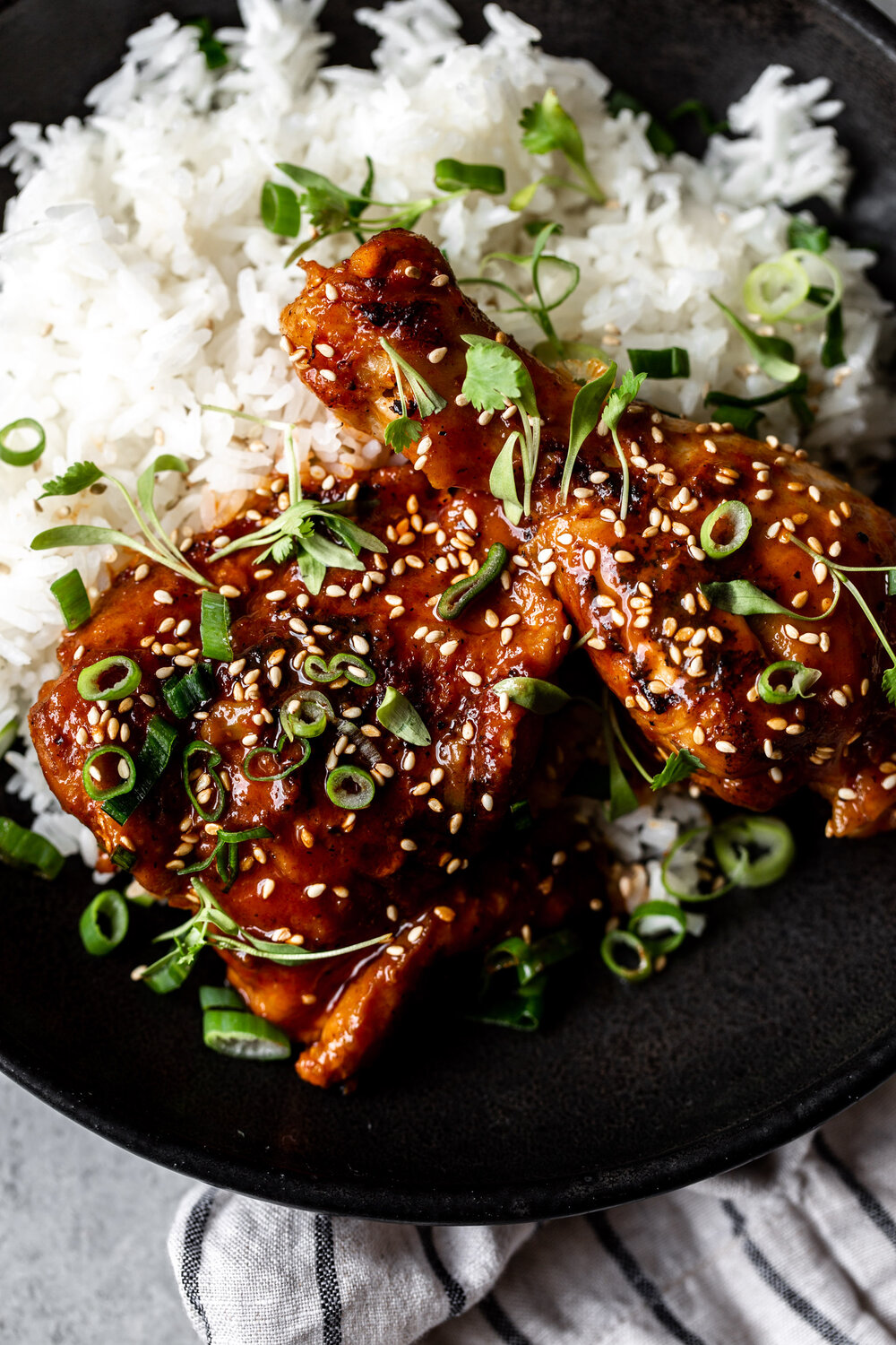 Braised Garlic Gochujang Chicken Legs