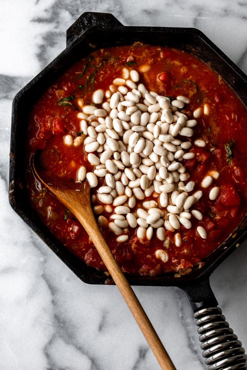 tomato sauce with white beans. 