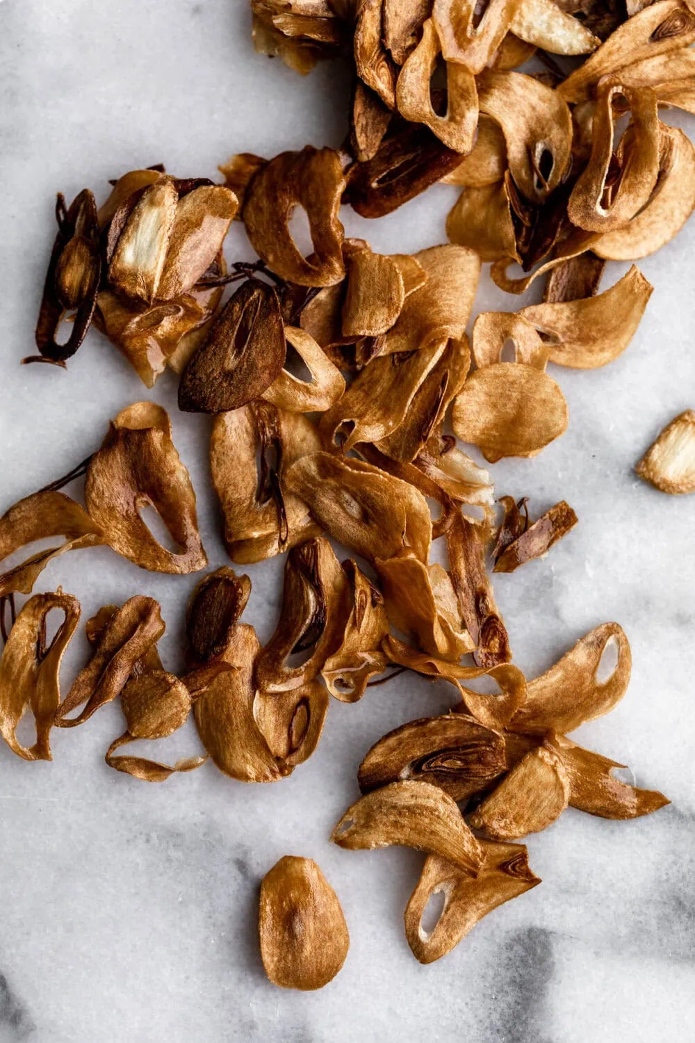 sliced garlic fried