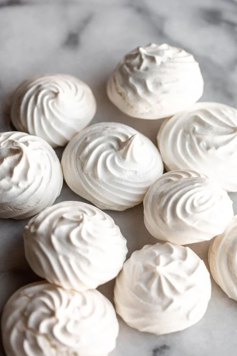 Meringue Cookies piped 