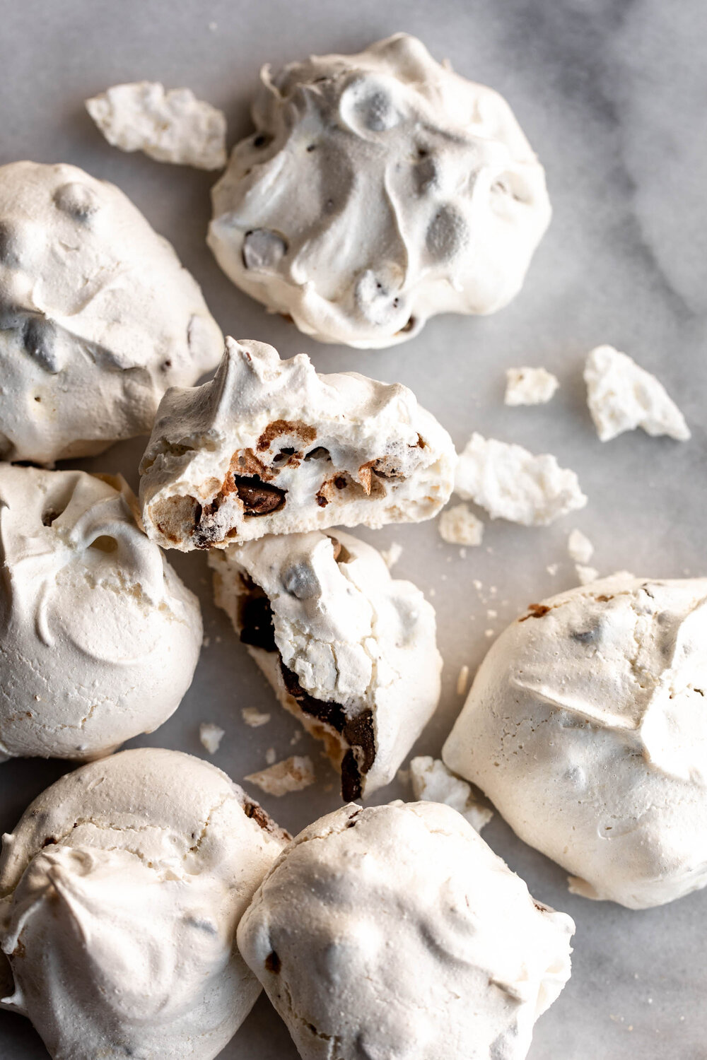 Meringue Cookies with chocolate chips