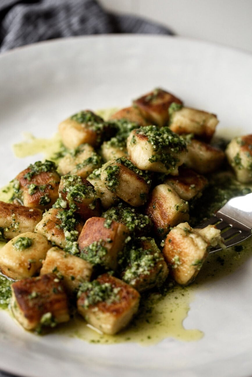 Pan-Fried Ricotta Gnocchi with Homemade Pesto recipe 