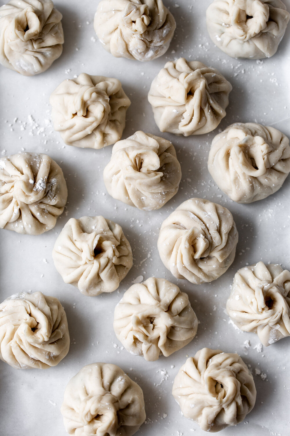 shaped twisted circular dumplings
