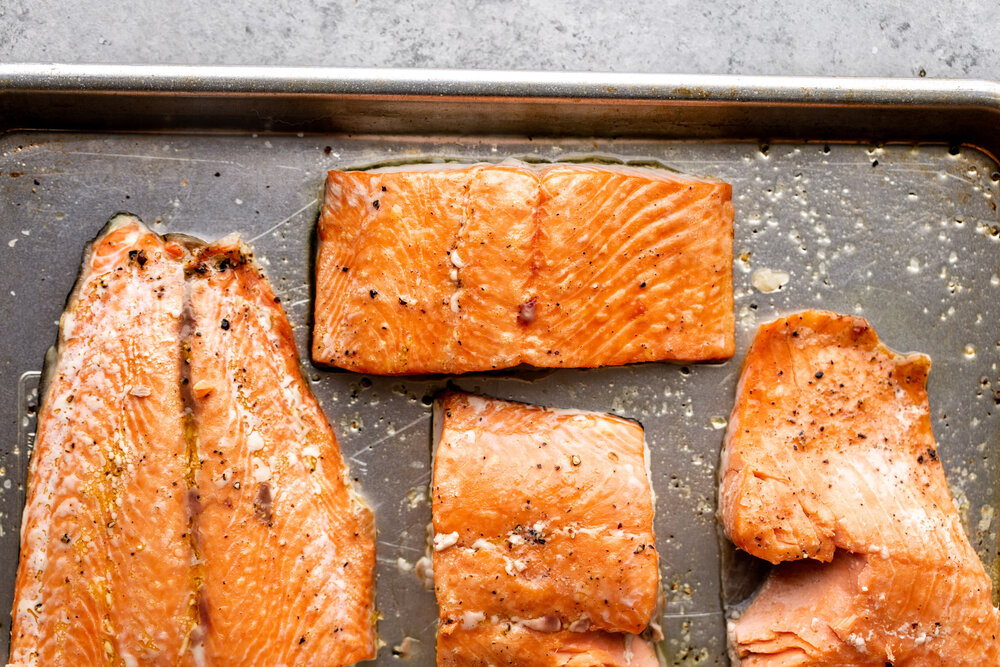 cooked salmon fillets 