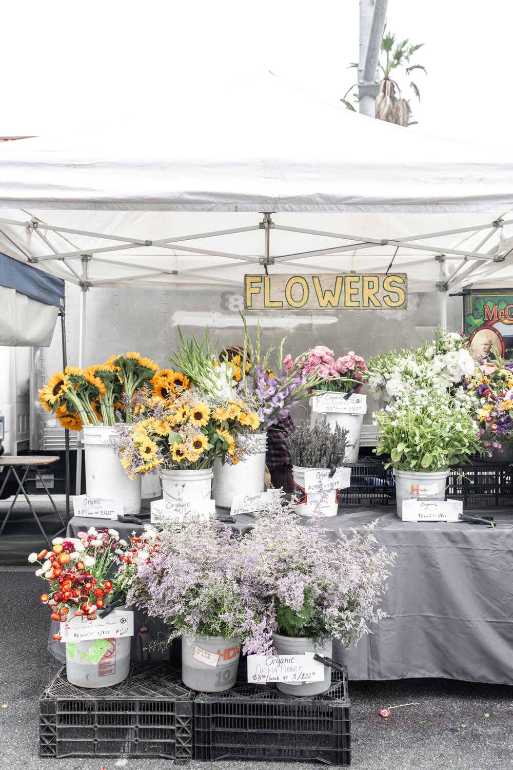 flower stand santa monica farmers market