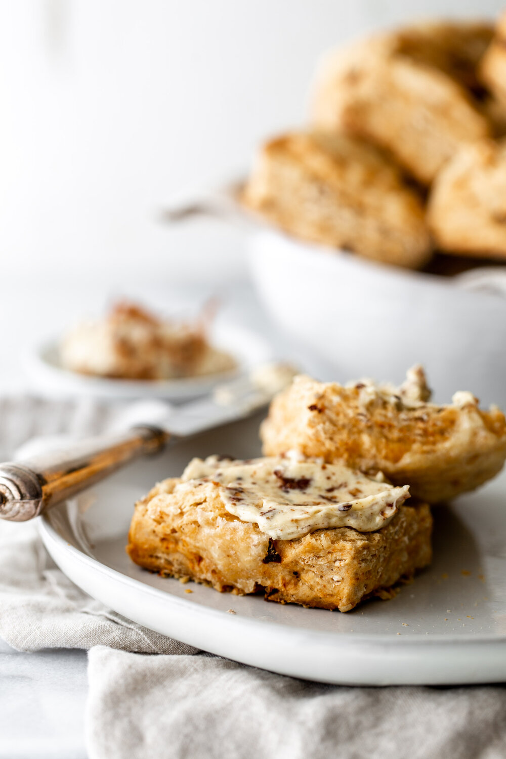 Tomato Irish Soda Bread Dinner Roll recipe 