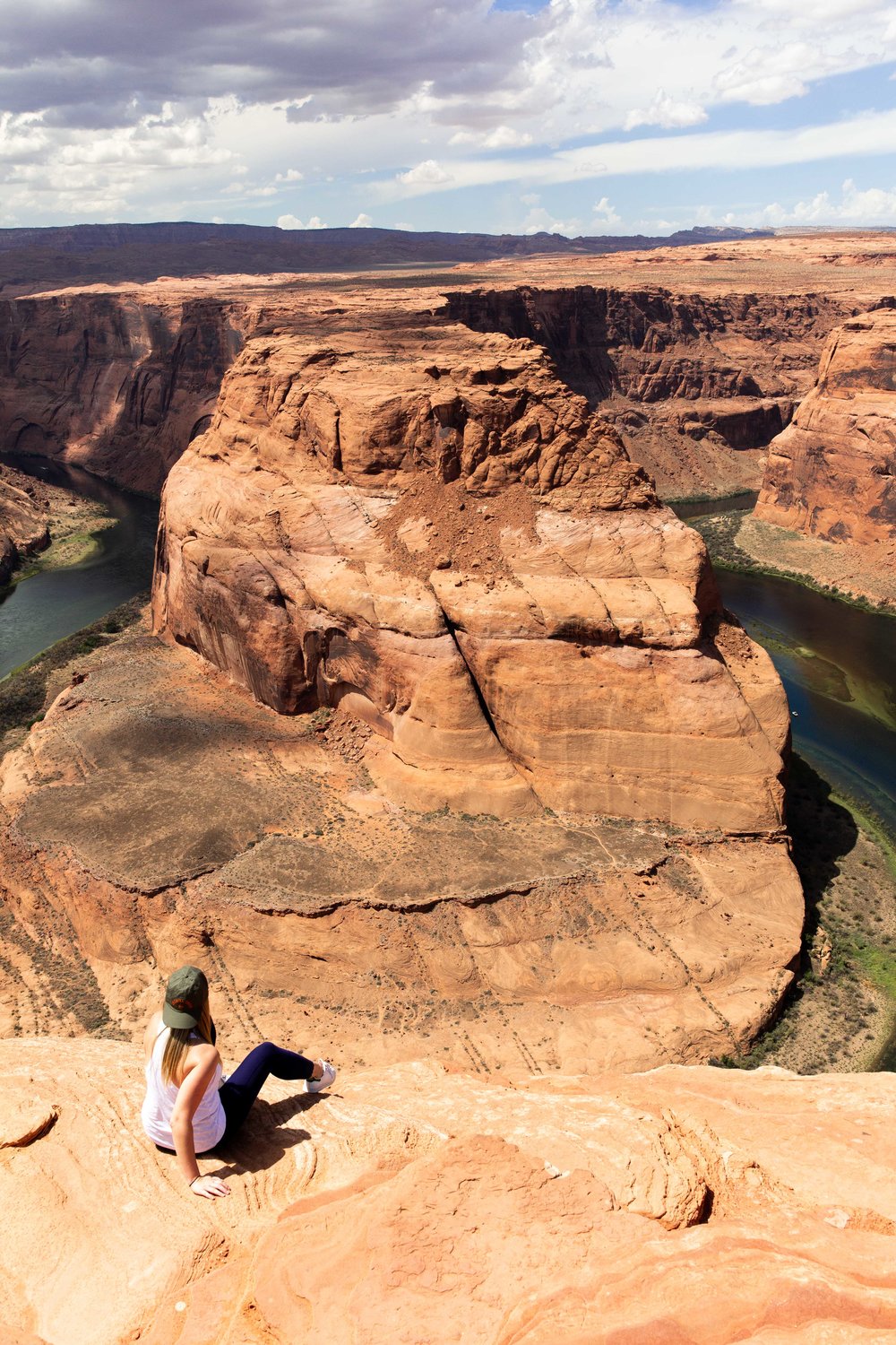 Arizona road trip horseshoe bend page cooking with cocktail rings view