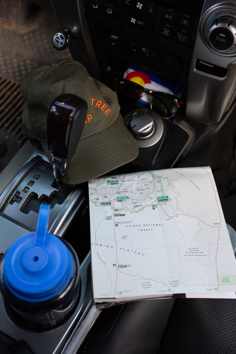 maps hat and nalgene water bottle