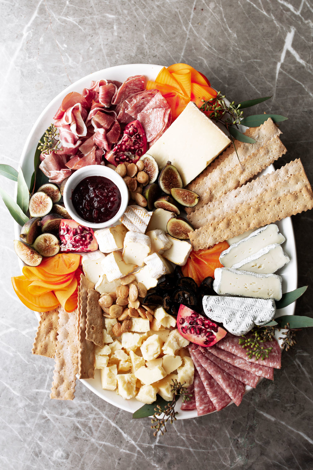 How To Put Together A Great Cheese And Charcuterie Board 