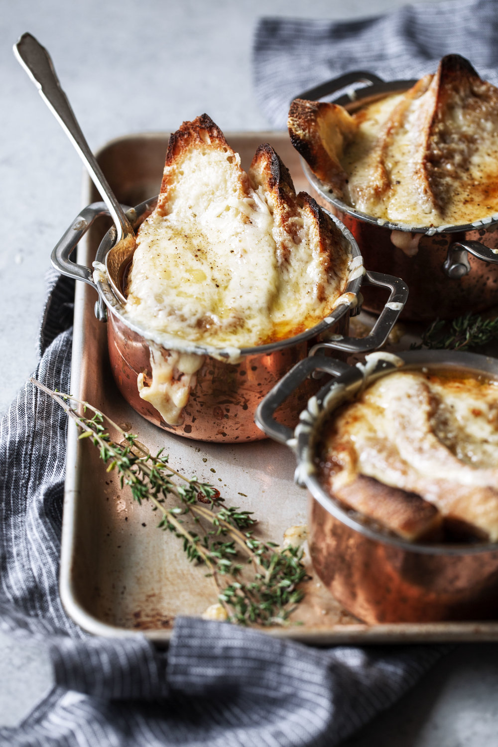 The best French onion soup recipe made from a few simple ingredients