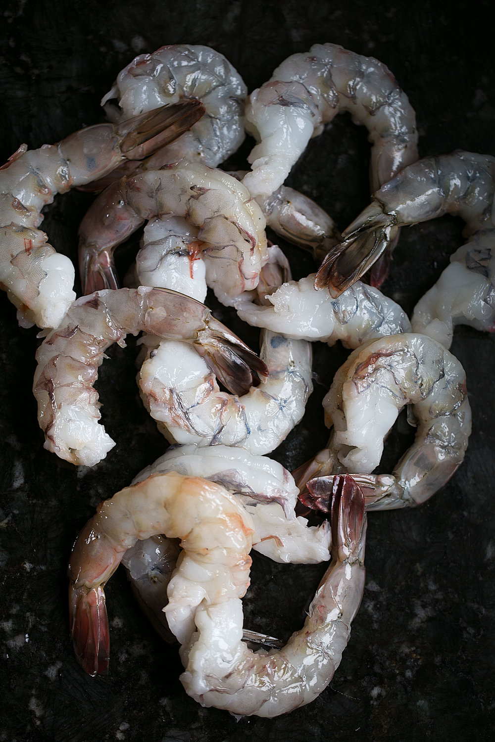 raw shrimp peeled and deveined