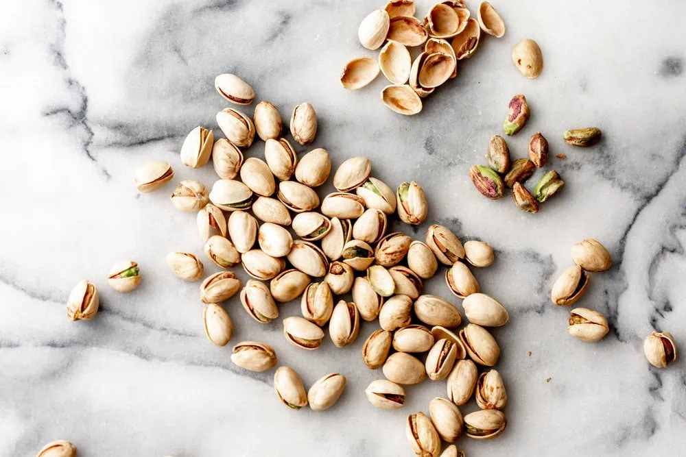 shelled pistachio nuts
