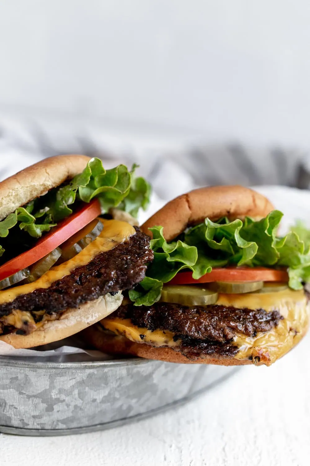 smashed burgers recipe from cooking with cocktail rings