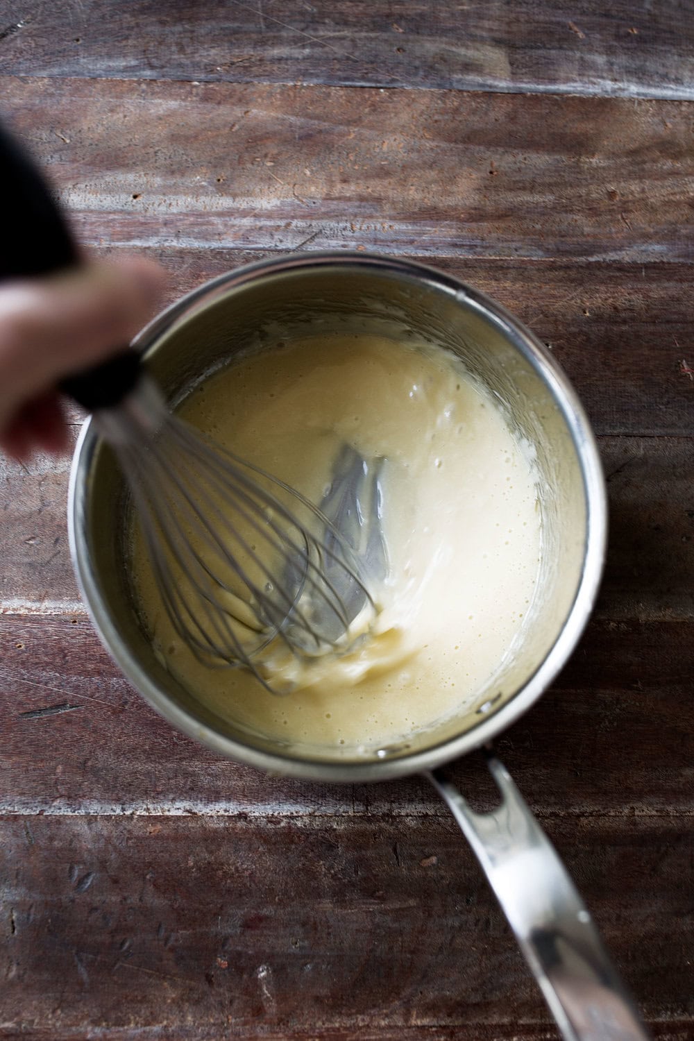 whisking beurre blanc recipe cooking with cocktail rings