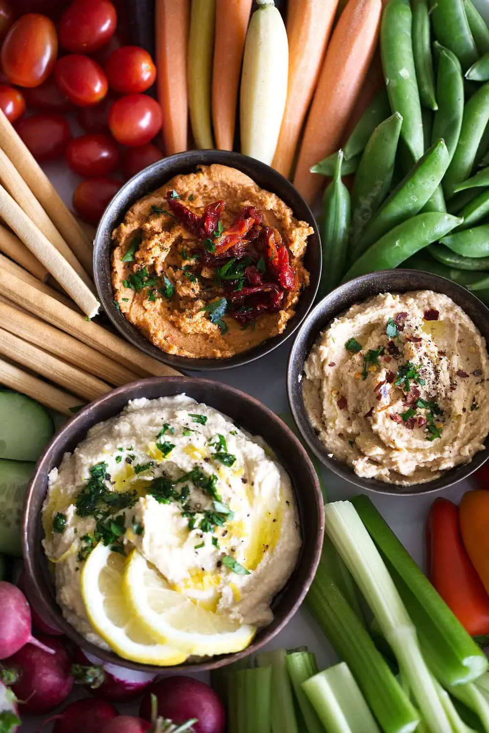 closeup sun dried tomato hummus