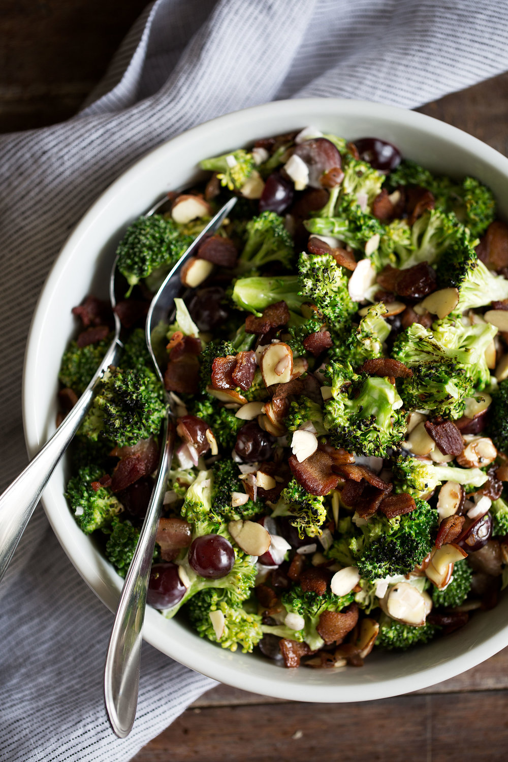 broccoli salad with grapes, bacon and almonds bowl
