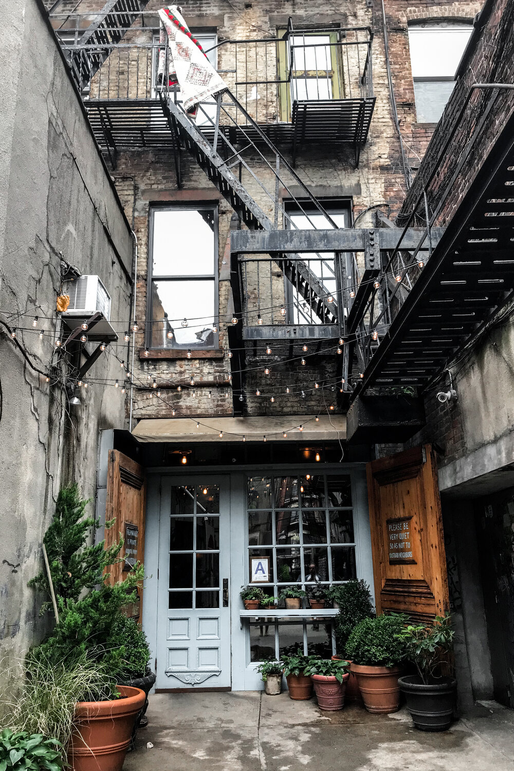 nyc travel guide freemans alley