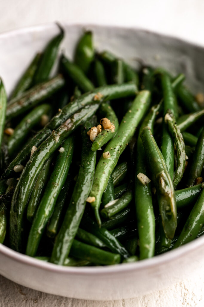 Blanched and Sautéed Garlic Green Beans