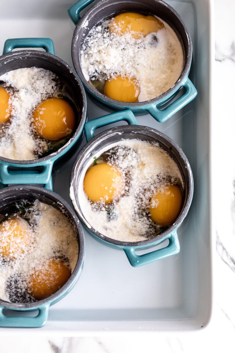 Eggs en Cocotte Baked Eggs in Ramekins with Spinach & Pancetta