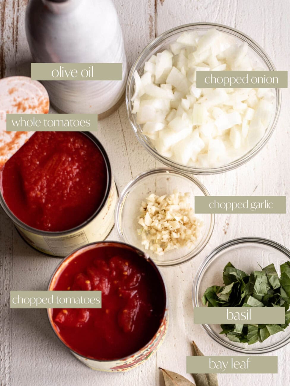 simple marinara sauce ingredient shot.