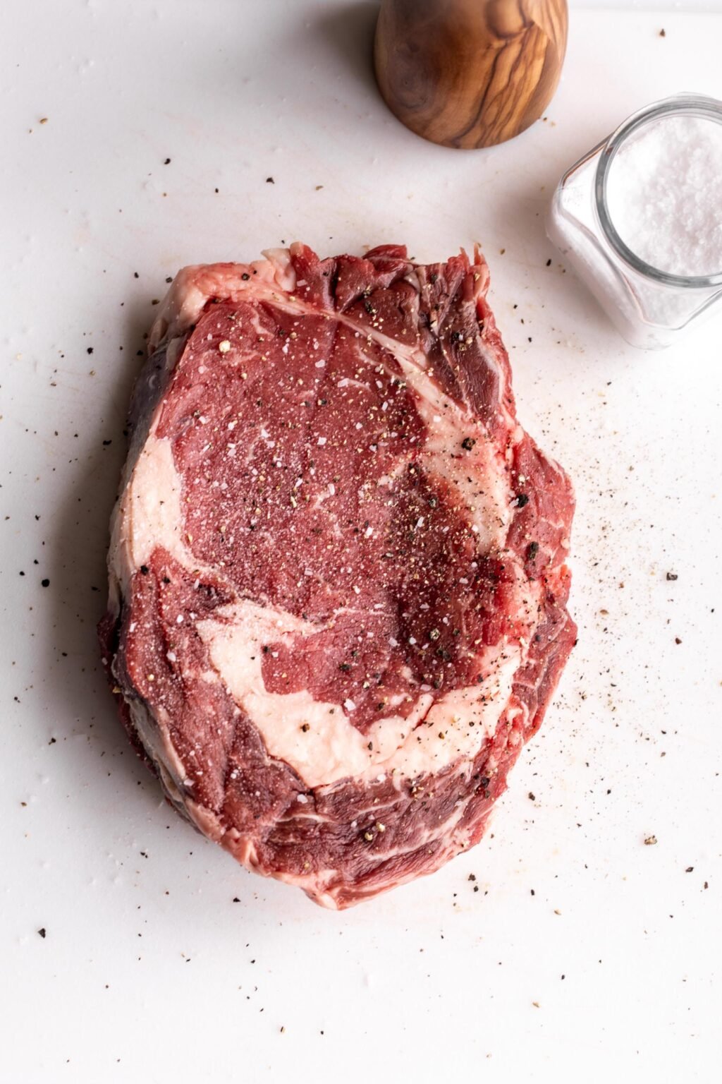 Ribeye Steak Sandwich with Horseradish Mayo