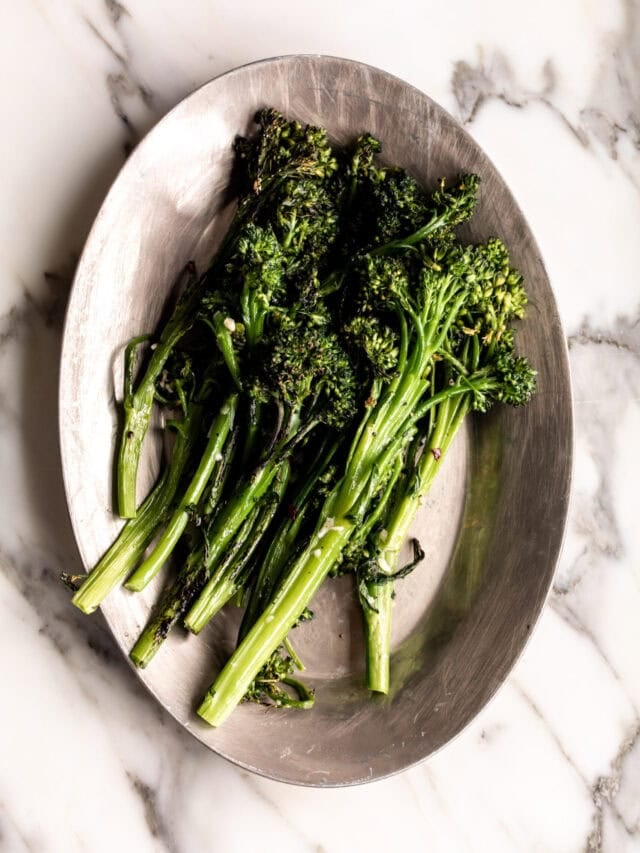 Roasted-Broccolini-with-Garlic-and-Red-Wine-Vinegar-step-by-step-15-1