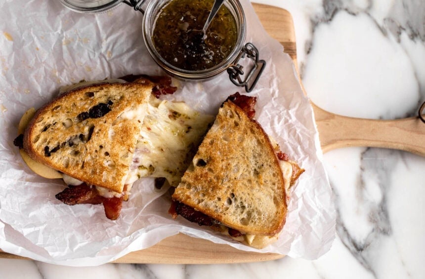 sweet and spicy grilled cheese sandwich with pepper jelly.