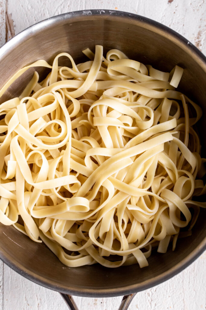 cooked fettuccine in pot