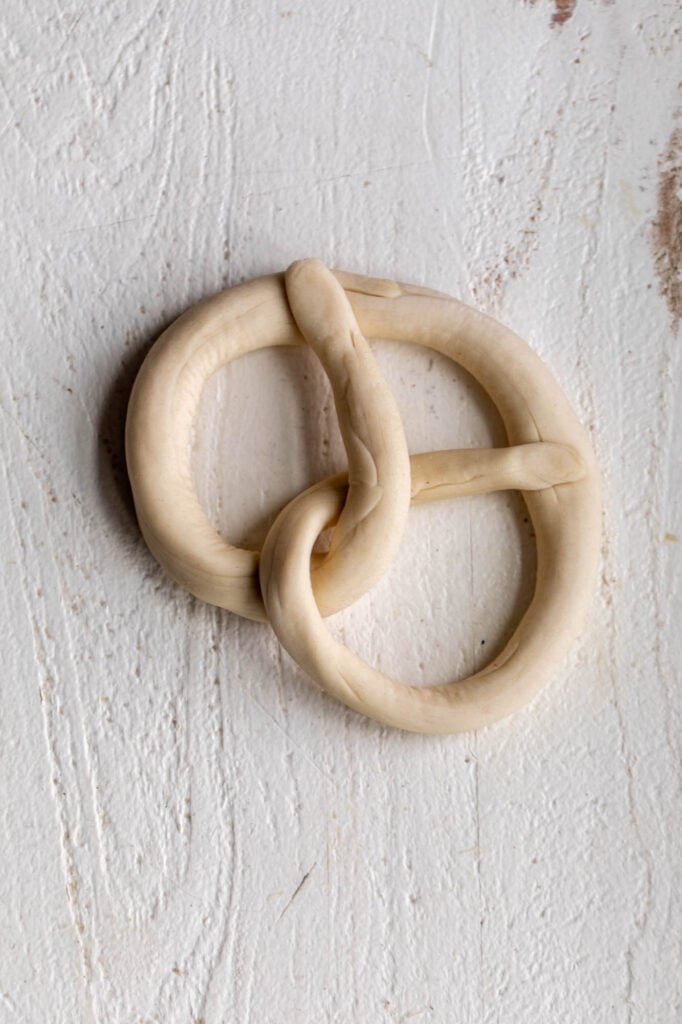 twisted shaped soft pretzel dough.
