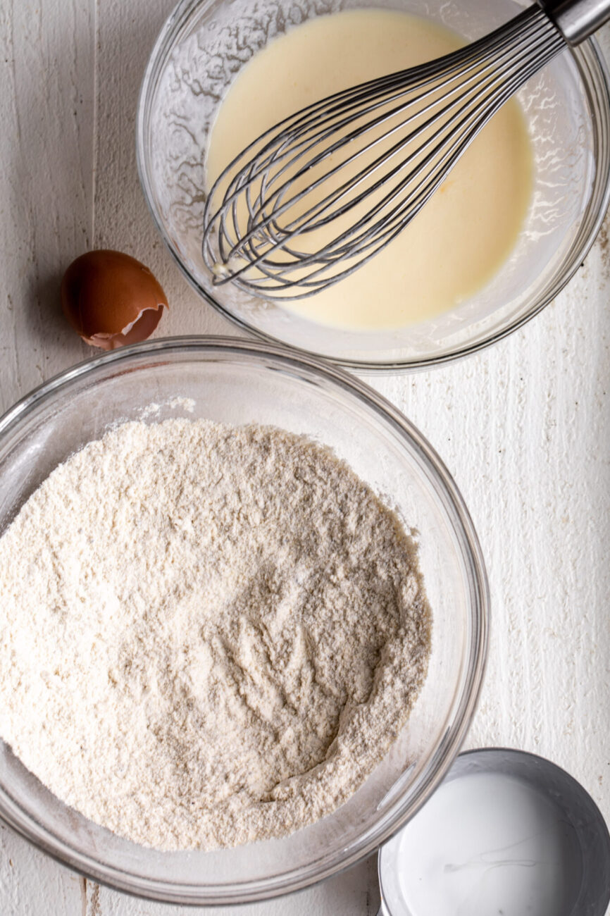 ingredients dredge for fried chicken.