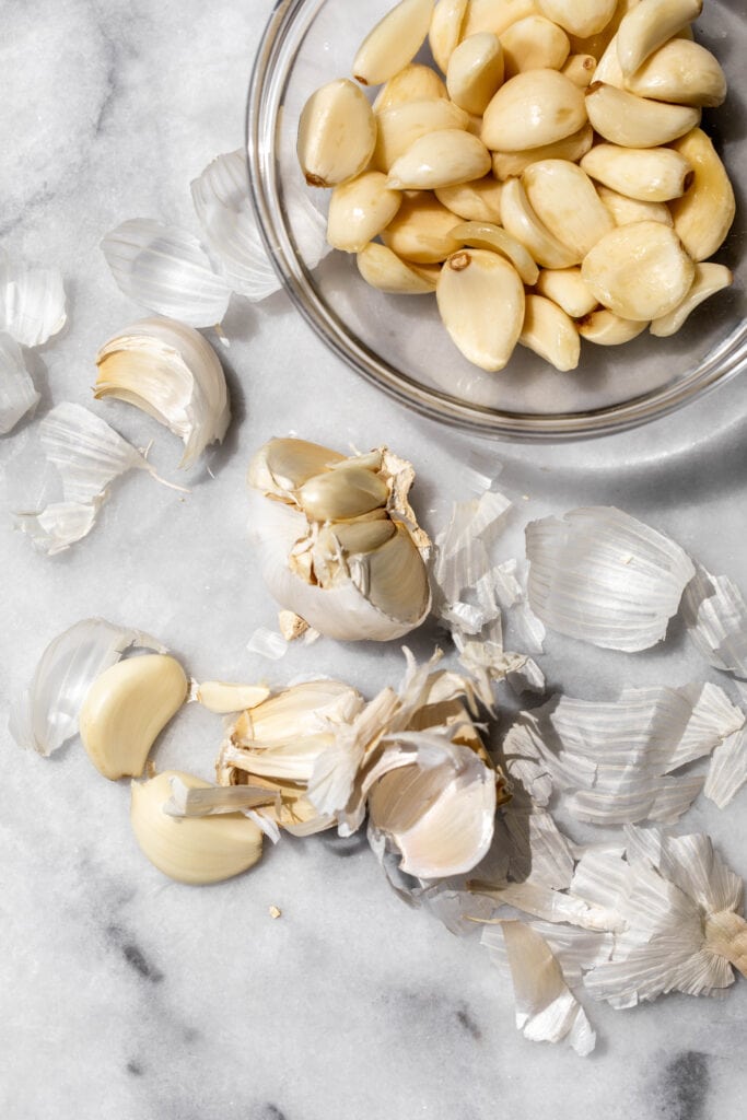 raw garlic for Garlic Confit Cream Cheese