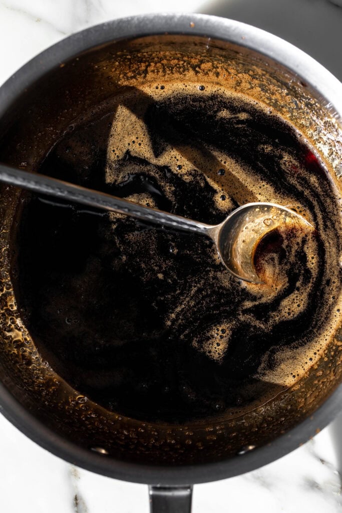 simmered unagi sauce in saucepan.