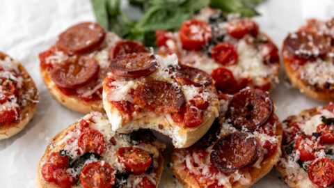 quick and easy pizza bagel bites with pepperoni