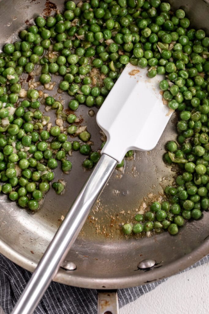 sautéed green peas.