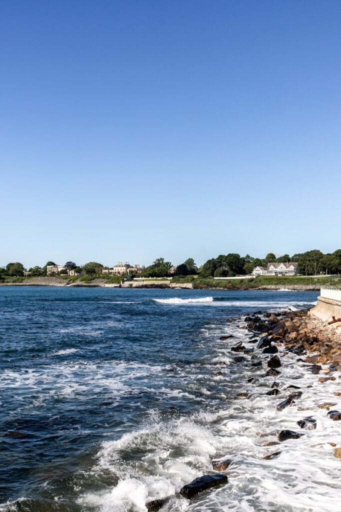 ocean view cliff walk.