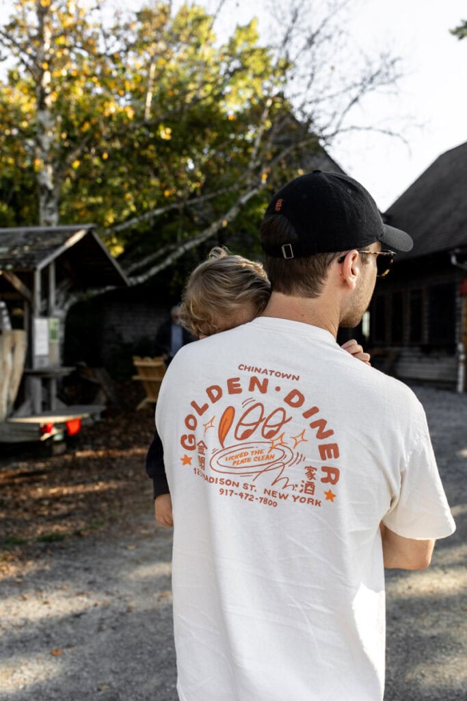 jackson sleeping on dad\'s shoulder.