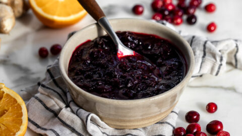 homemade cranberry sauce recipe with red wine and ginger.
