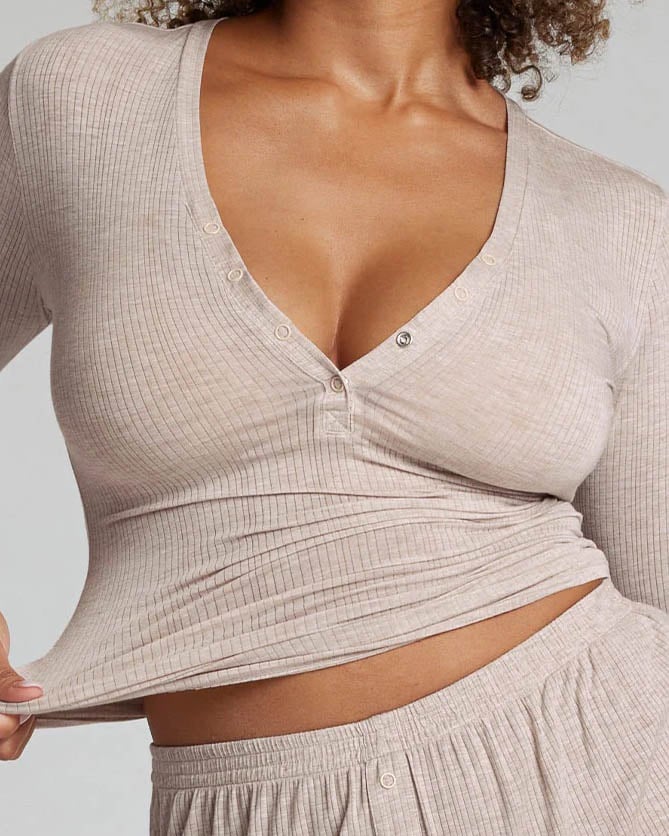 Cooking with Cocktail Rings Blogger Kylie Mazon-Chambers shares Holiday Gift Guide 2024: Negative Underwear Henley 