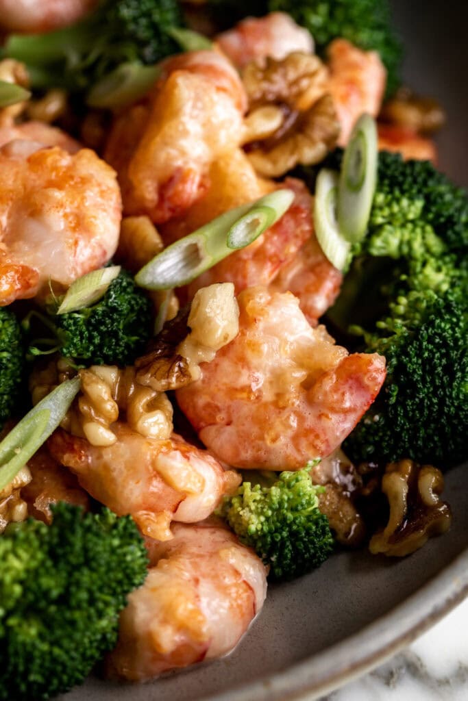 honey walnut shrimp with broccoli.