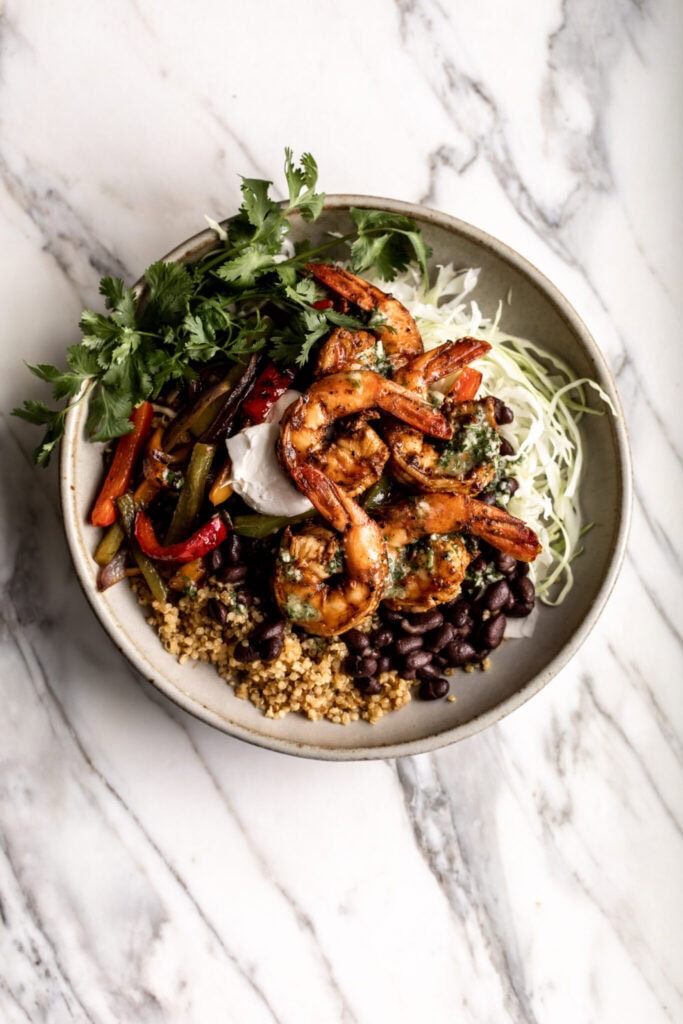 shrimp fajita bowl with quinoa.