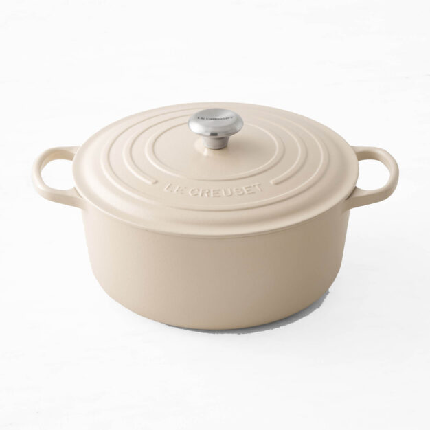 le creuset dutch oven.