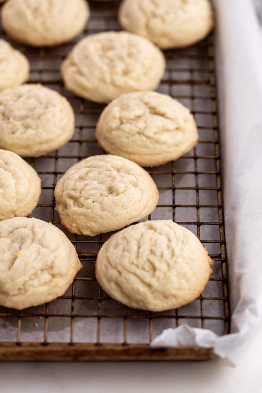 baked cookies on cooling rack.