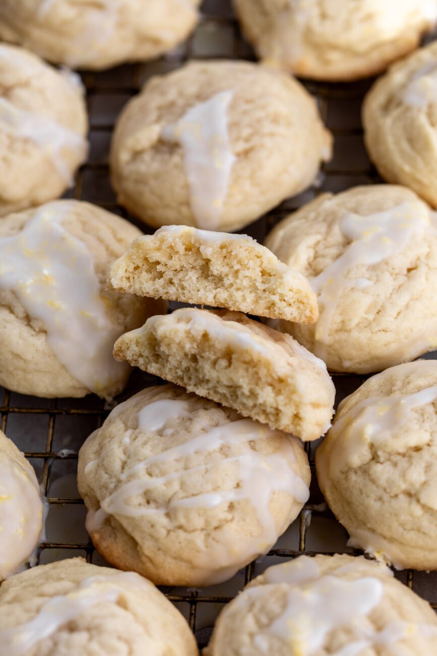 iced lemon cookie on cooling rack.