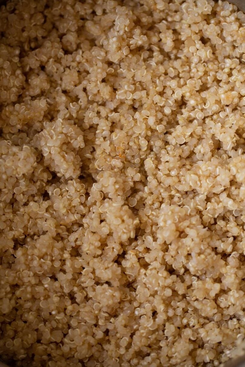 cooked fluffed quinoa.